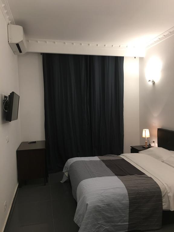 Gianni'S Guest House โรม ภายนอก รูปภาพ